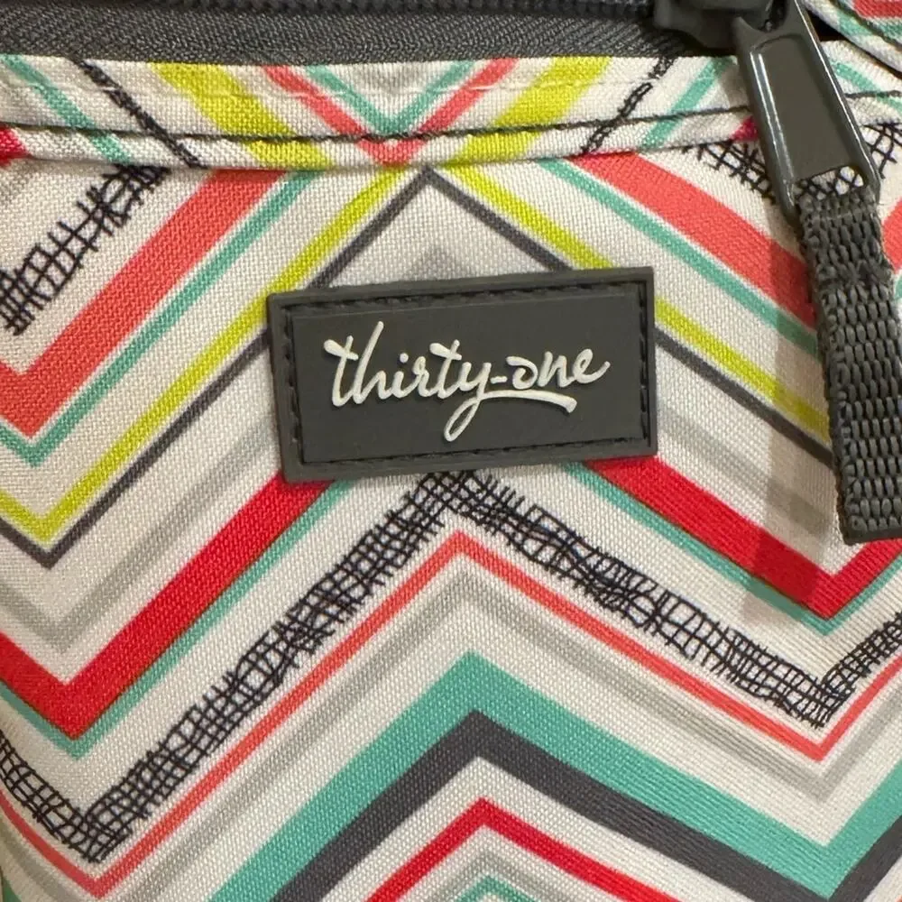 thirty-one Backpack Sling Bag Camera Diaper Bag Hiking Party Punch Chevron